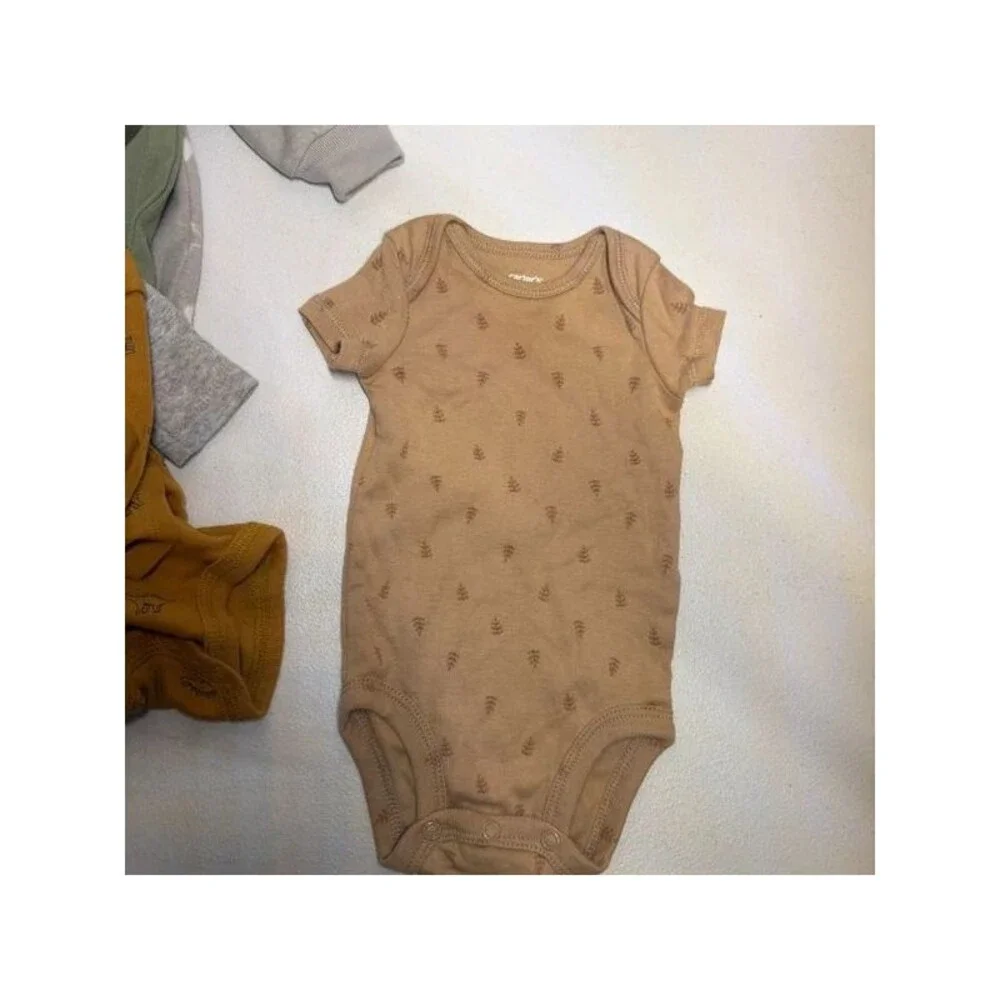 Carter’s 8pc Baby Boy Bundle 3M/0-3M 7128
